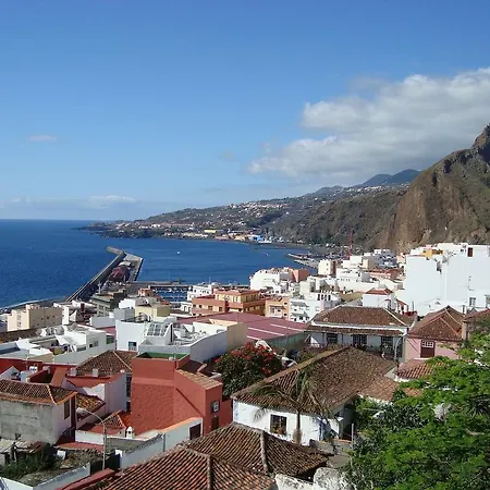 Montecristo Apartment *