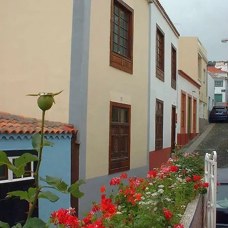 Montecristo Apartment